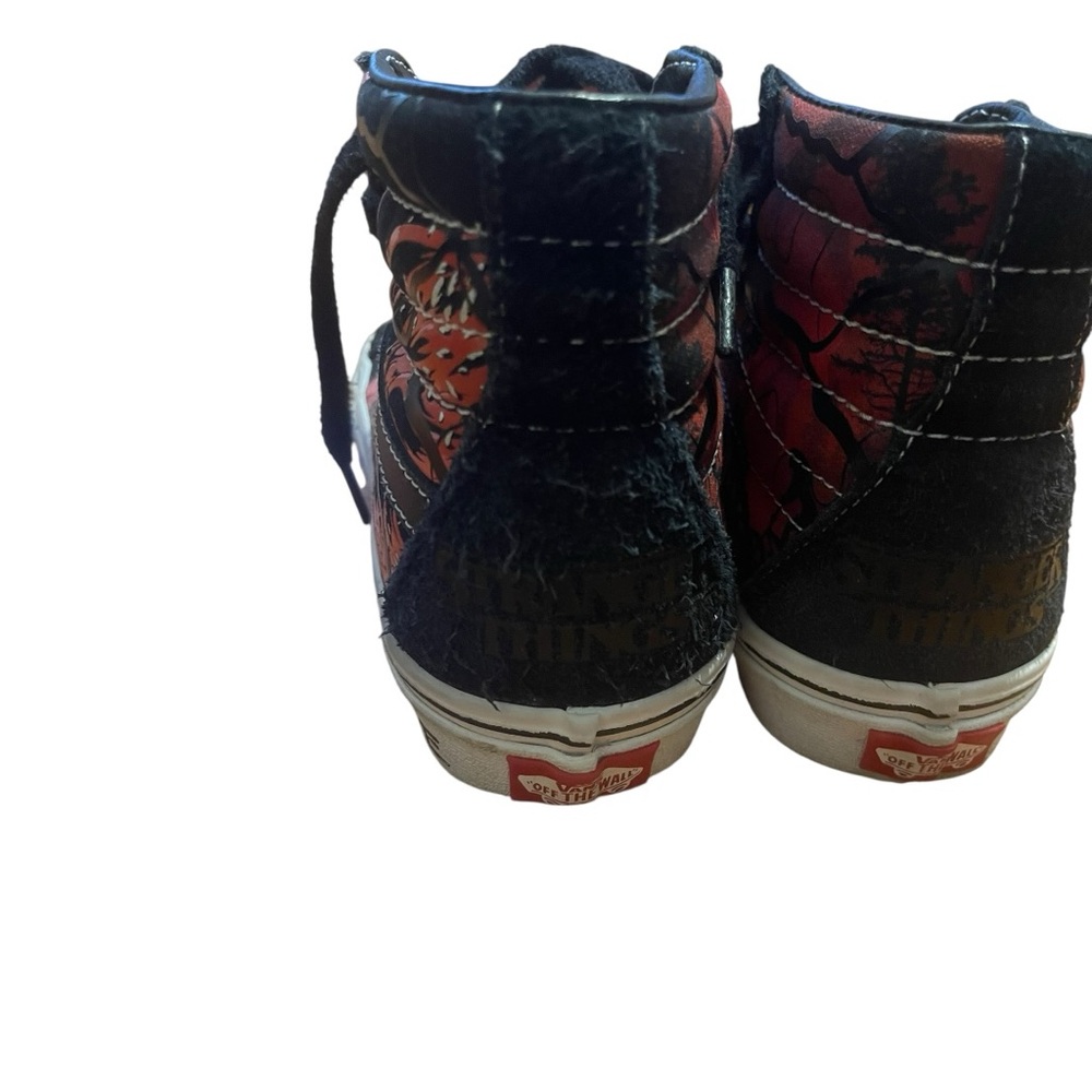 Stranger Things X Vans Sk8-Hi Reissue Friends Don’t Lie Women Sneakers Sz 6.5 - Picture 4 of 11